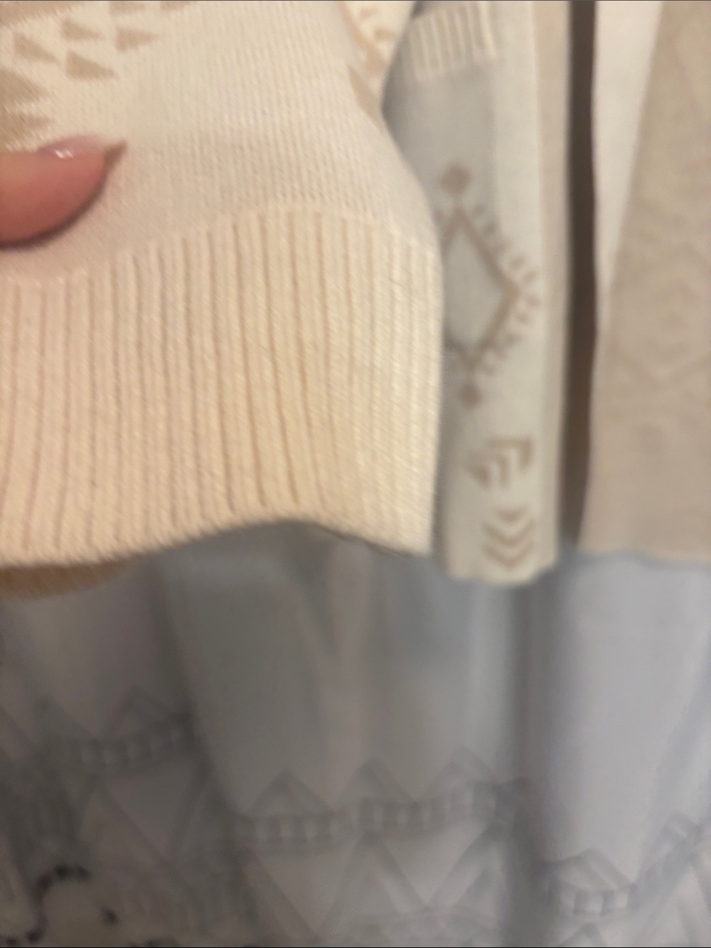 Light Cream & Tan Aztec-Pattern Open Cardigan by - Picture 4 of 6